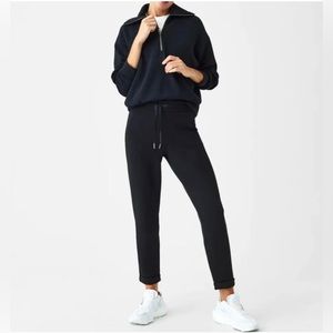 Spanx AirEssentials Tapered Pant Jogger Jogging Pants Size Small Black